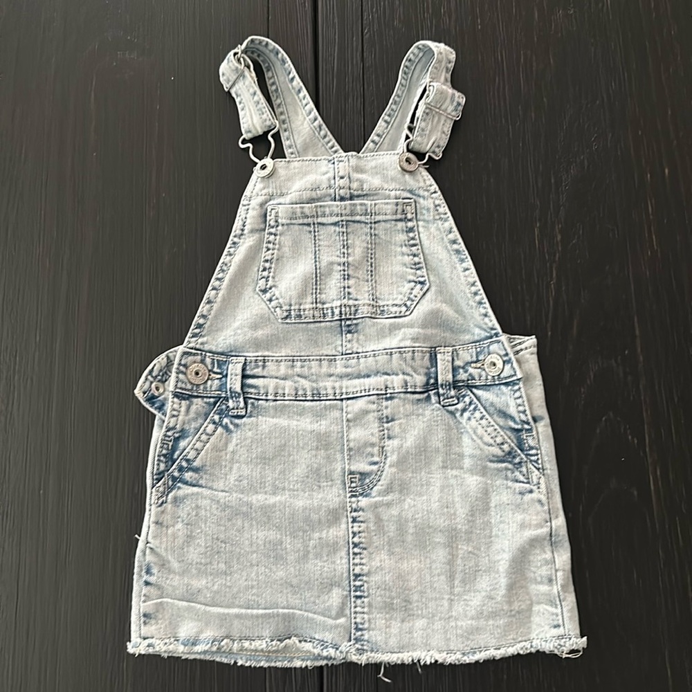 Oshkosh, Jean Dress. Light blue. Size 2T